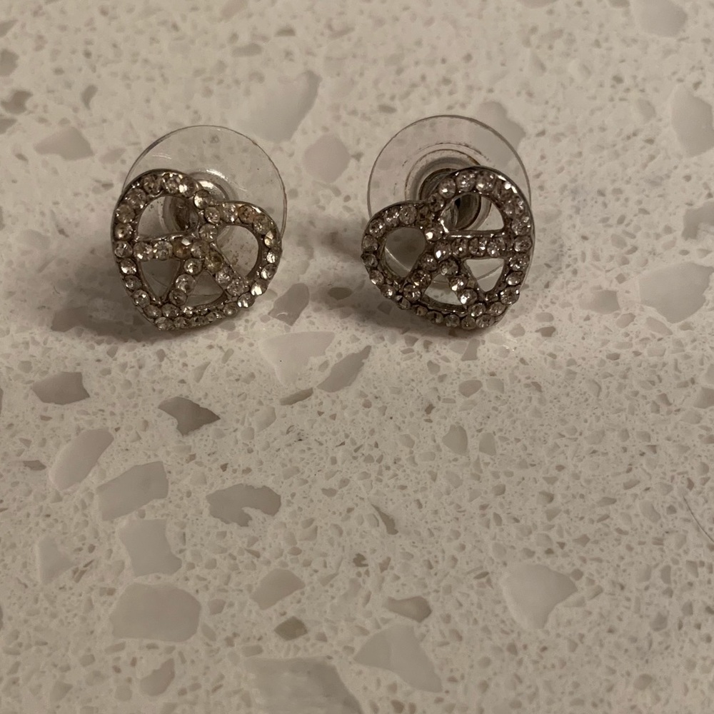 Silver rhinestone heart peace sign stud earrings